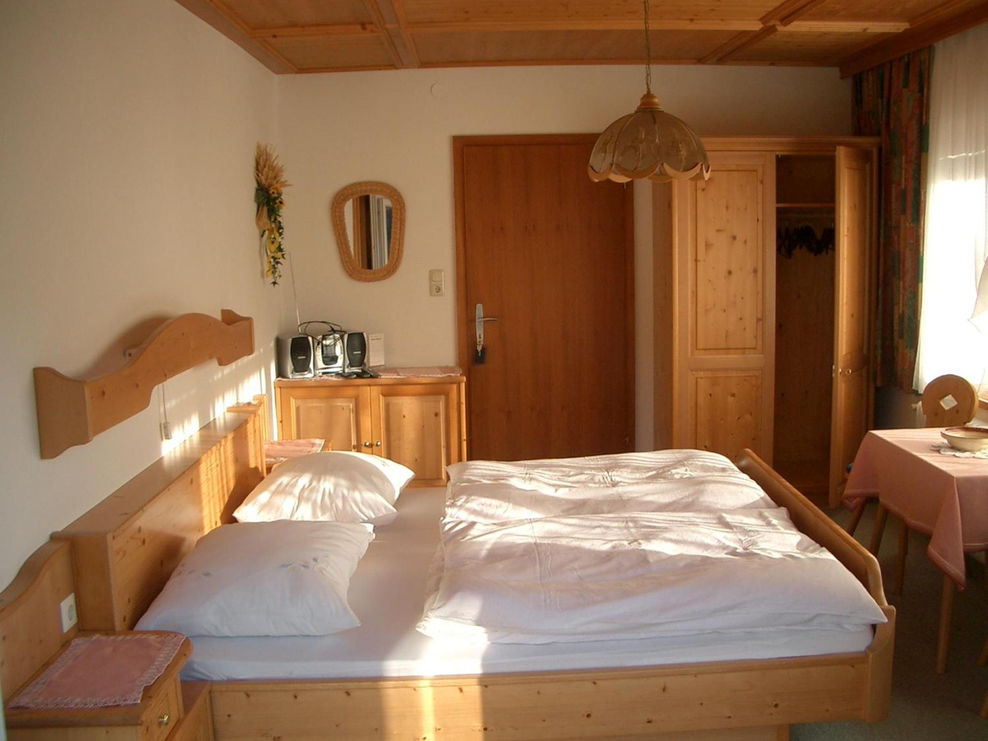 Andrea Schmaranzer - Privatzimmer Gosau Phòng bức ảnh